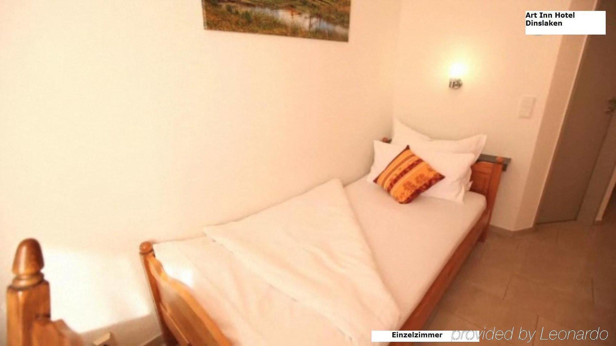 Hotel Art Inn Dinslaken Rom bilde
